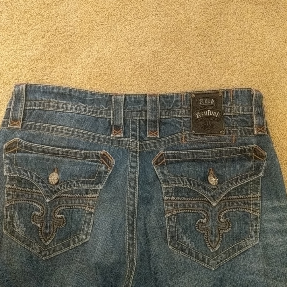 Practically new Mens Rock Revival 38x32
